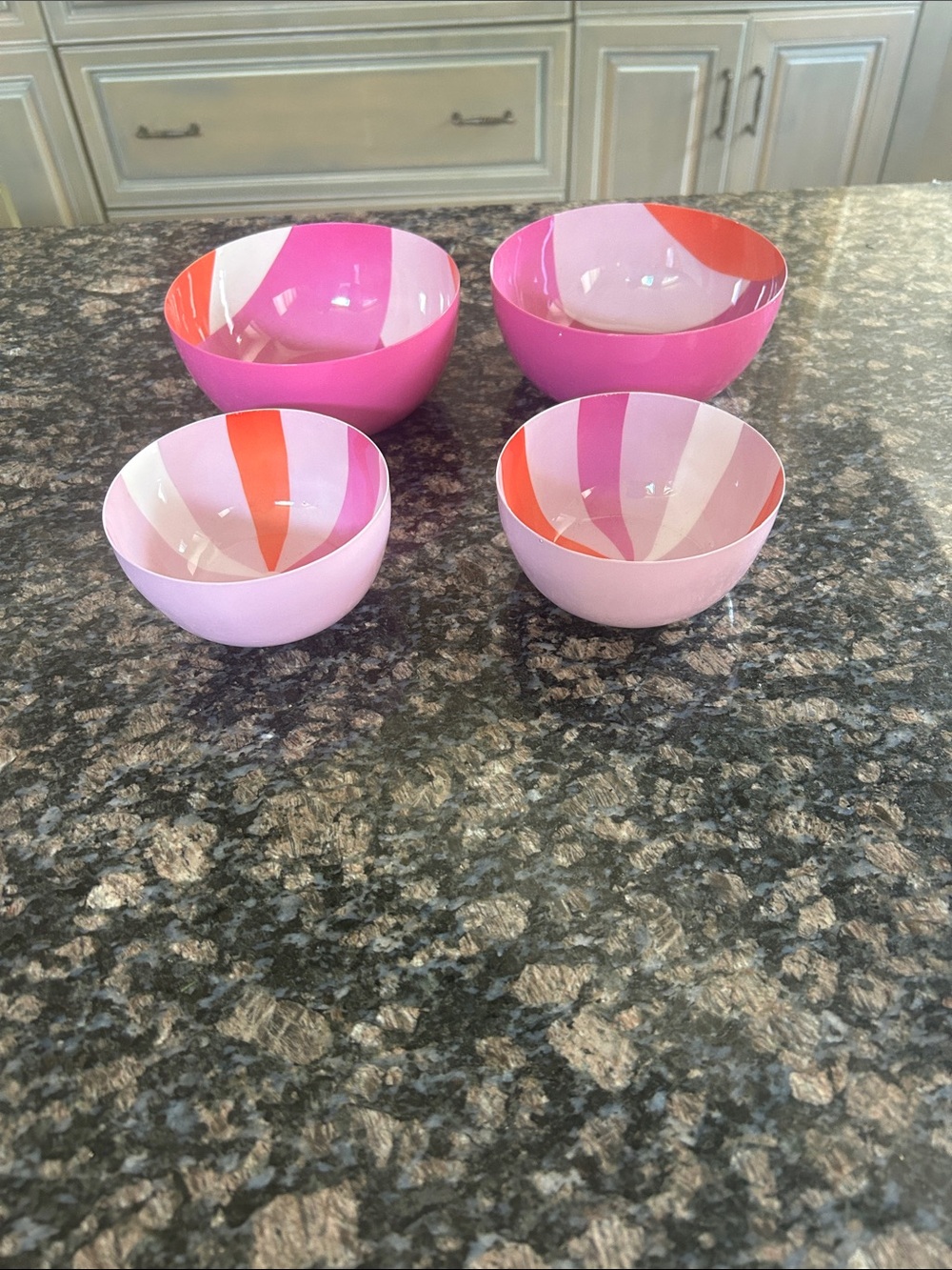 ASHLAND PINK JUNGLE BOWL SWT LARGE & SMALL LOT OF 4 NWT